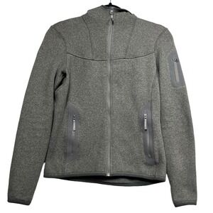 Women’s Arc’teryx Zip Up Sweater / Size XSTP